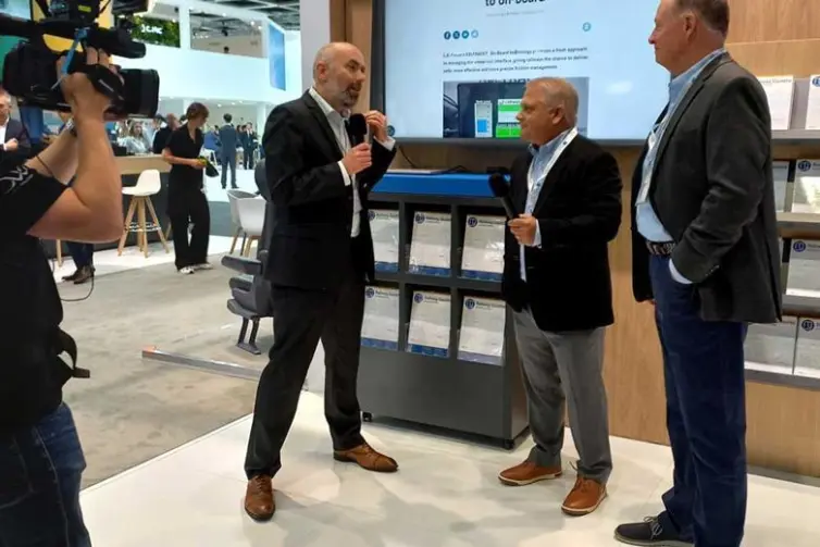 Nick Kingsley, Executive Editor at Railway Gazette International, interviewing John Kasel, President & Chief Executive Officer, and Bill Thalman, Executive Vice President & Chief Financial Officer.