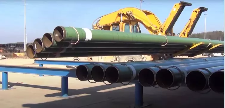 Pettibone loading pipe in Birmingham.